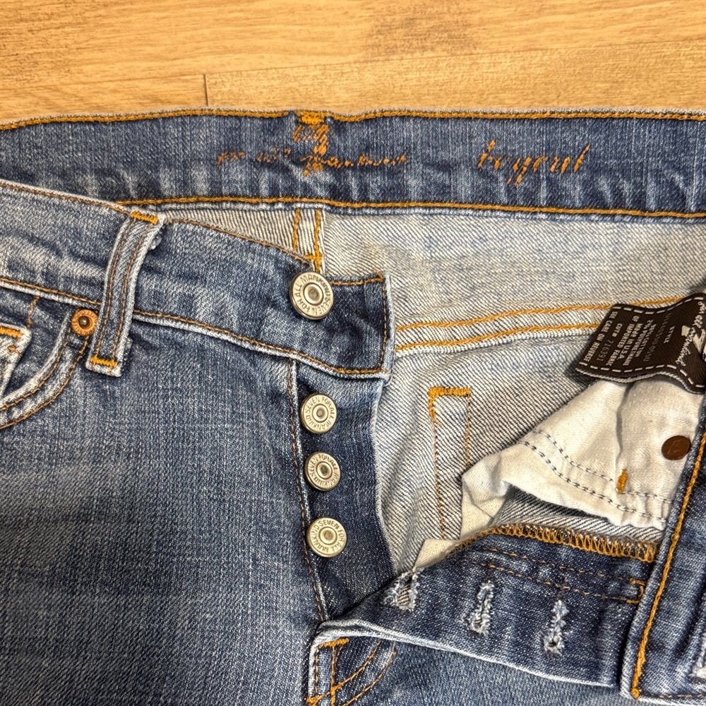 7 For All Mankind classic blue denim straight leg jeans. - Picture 6 of 15